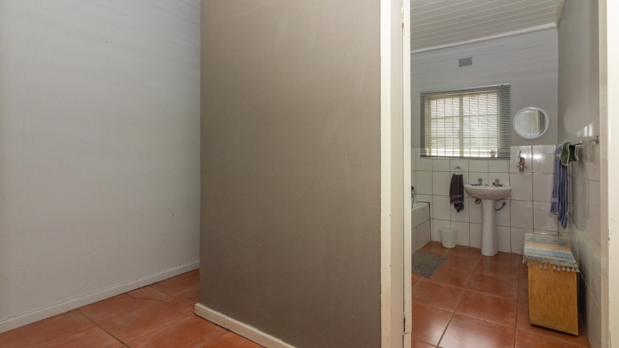 4 Bedroom Property for Sale in Suidrand Free State